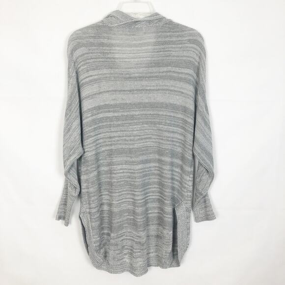 De Collection Cowl Neck Dolman Sleeve Gray Sweater - Picture 6 of 11